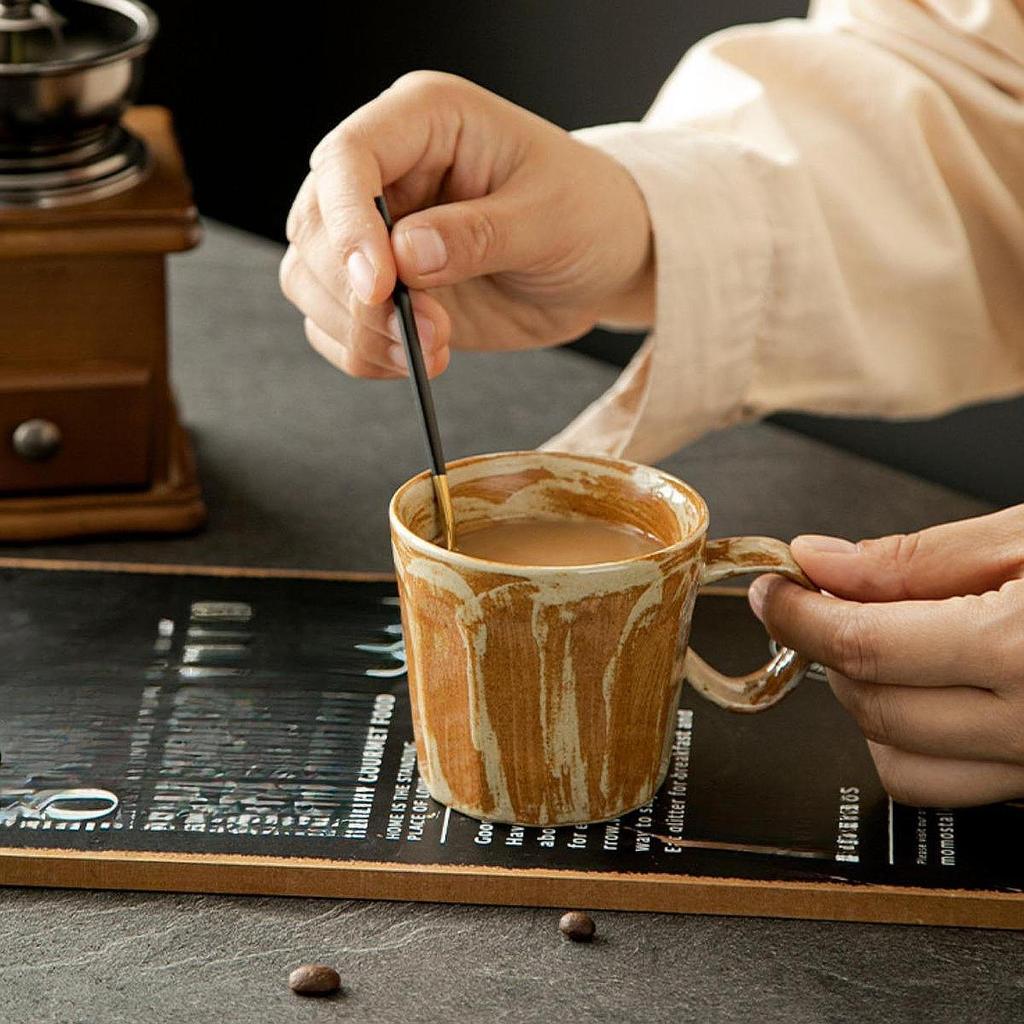 Кружка для кофе Ручная чашка для питья воды Винтажный дизайн Новинка Керамическая посуда Эспрессо Молоко для дома