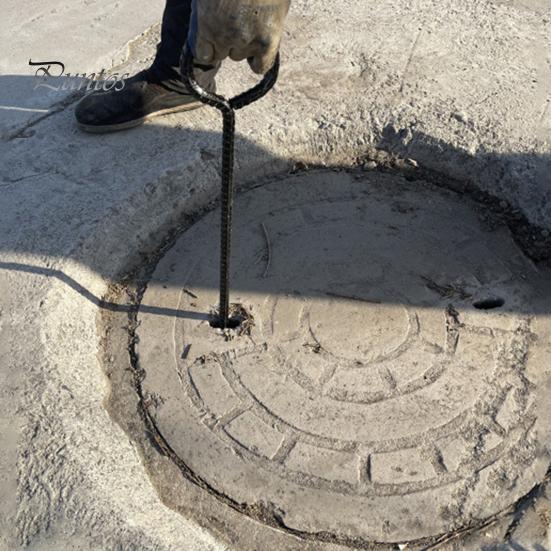 Manhole Cover Hook 30cm 40cm 50cm Non-slip Drain Cover Pry Bar Sharp Tip Strong Load-bearing Rebar Round Handle Sewer Lids Crowbar Lifter for