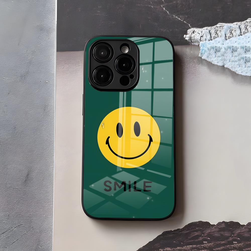 Аниме Чехол для телефона с улыбкой для IPhone 17 Air 16 E Pro Max 15 14 13 Mini 12 Pro 11 Max Plus Черный Стеклянный Чехол