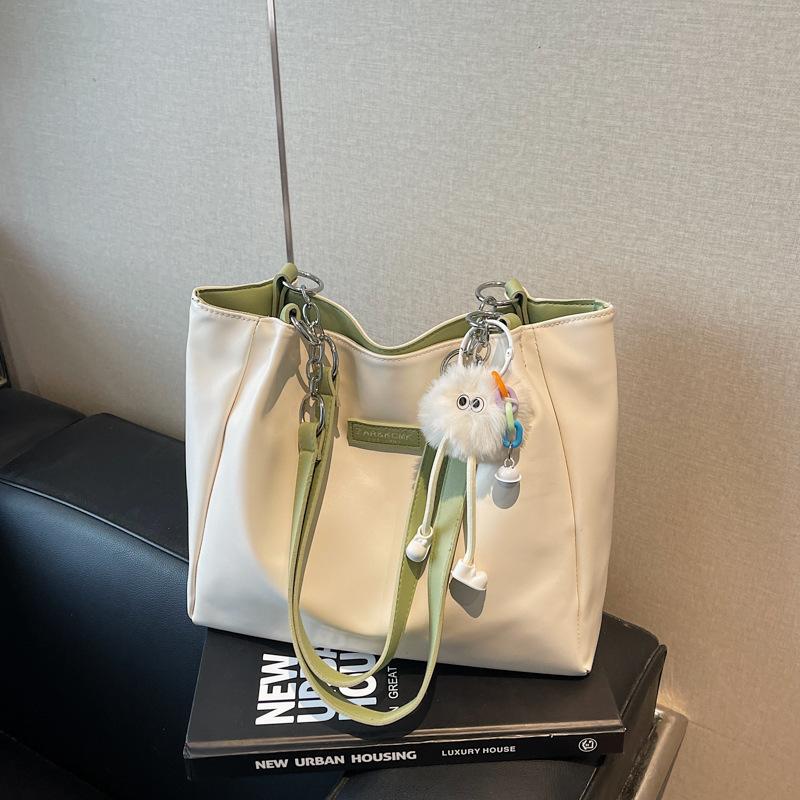 Вместительная сумка-тоут женская новая весенне-летняя контрастного цвета на плечо подмышку универсальная классная сумка для поездок