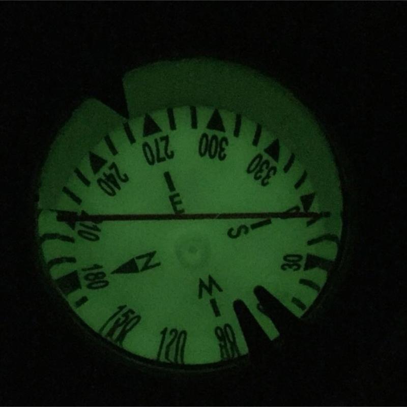 Watertight Diving Compasses Underwater Camping Compasses with Elastics Bracelets Diving Watchband Navigations Compasses