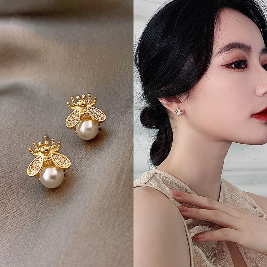 Винтажные серьги-гвоздики с подвесками в виде насекомых и пчелы из жемчуга для женщин, темпераментные, изысканные, золотистого цвета, с цирконием, аксессуары для вечеринок, подарок