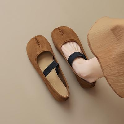 Weiwei girl 7899-3 балетки на плоской подошве с туфлями Мэри Джейн, ретро свиные ножки с раздвоенным носком и неглубоким горлом