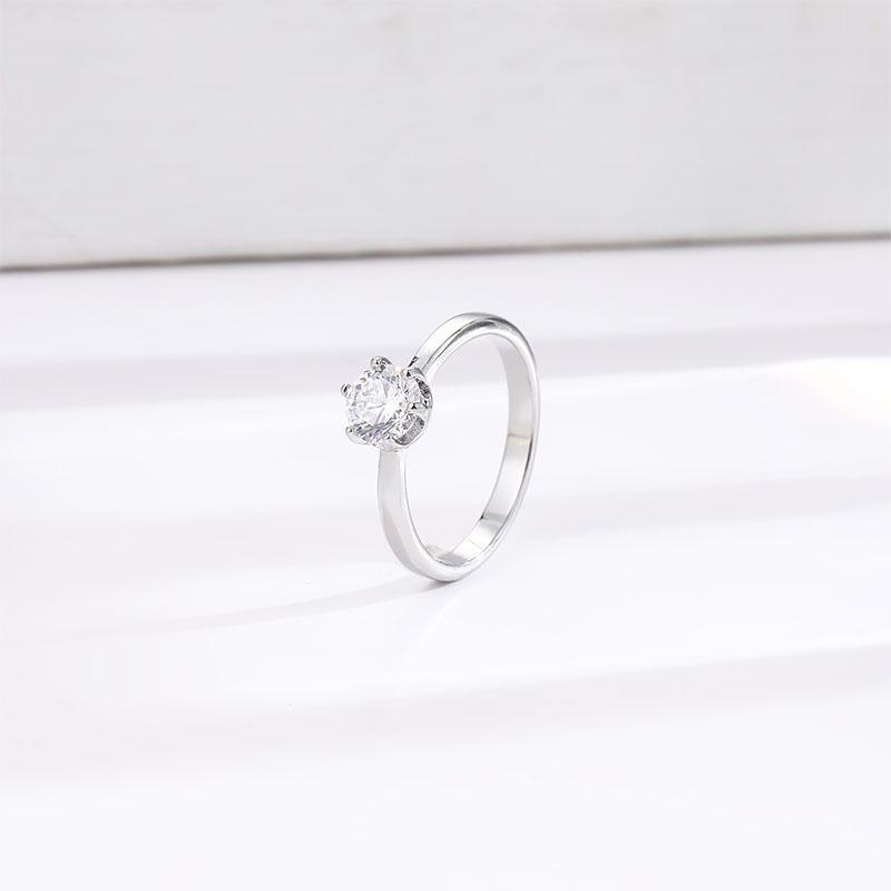 Роскошное кольцо из титановой стали с французским цирконием: Элегантно, модно и стильно для женщин