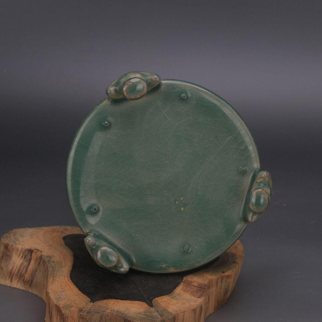 Song Dynasty Ru Kiln Celadon Ice Crackle Pattern Incense Burner: Antique Porcelain Literati Display Piece