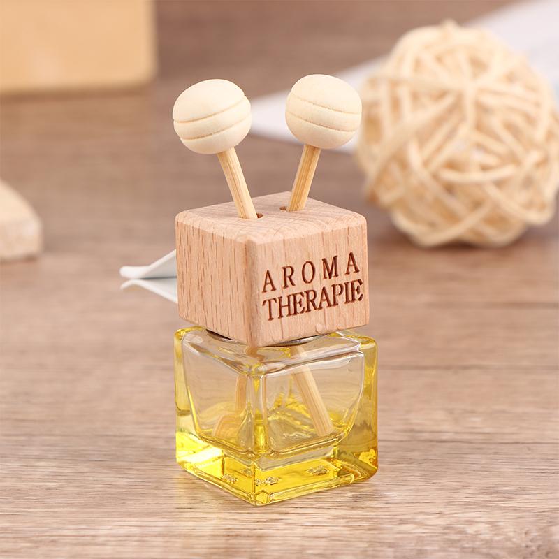 Car Air Outlet Hanging Perfume Pendant Fragrance Air Freshener Empty Glass Perfume Diffuser Bottle Aromatherapy Decor Accessorie