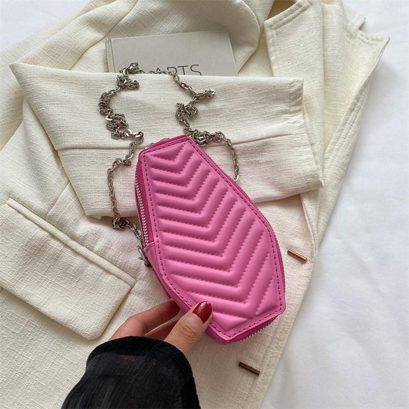 Chic Medium Sized Pu Shoulder Bag With Elegant Chain For Everyday Use