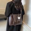Ретро сумка женская сумочка 2025 осень и зима новая универсальная широкая плечевой ремень сумка-мессенджер большая вместимость сумка-тоут