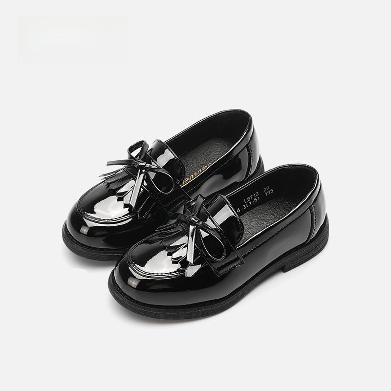 Girls' British Style Black Leather Princess Shoes with Soft Soles for Spring and Autumn