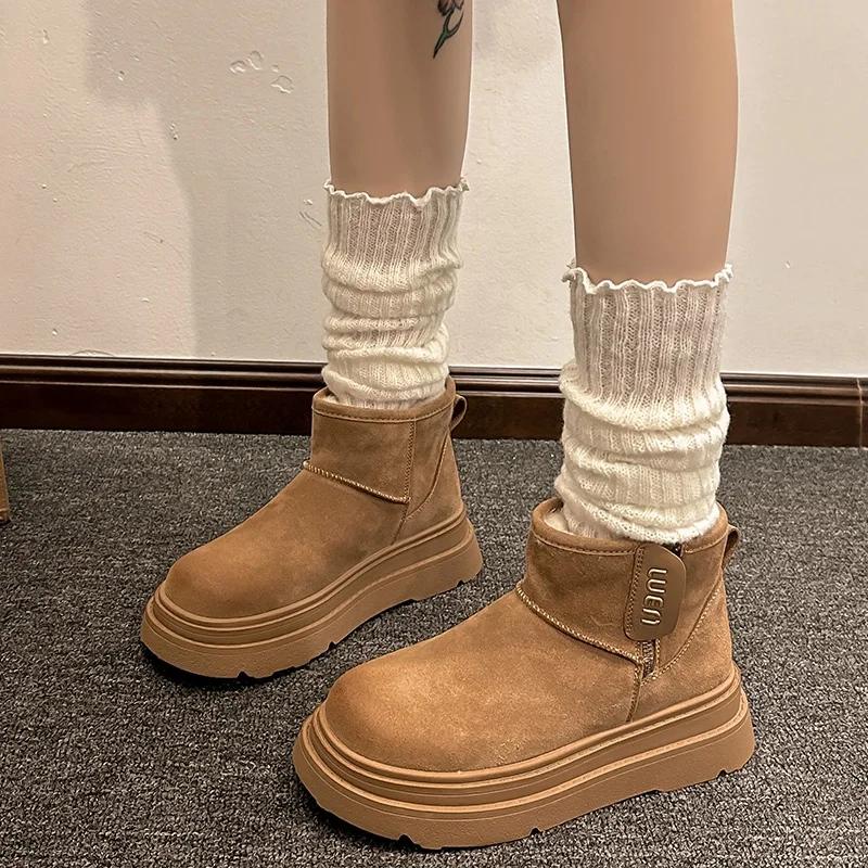 Модные женские замшевые ботинки на платформе с плоской подошвой из хлопка и меха, брендовые зимние плюшевые теплые ботинки для женщин 2025 года, модные удобные ботинки Mujer