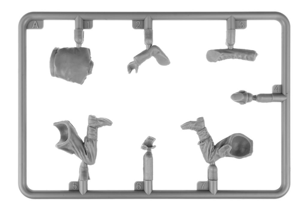 Miniart German Artillery 4 Figures Plastic Model MA35471 1/35