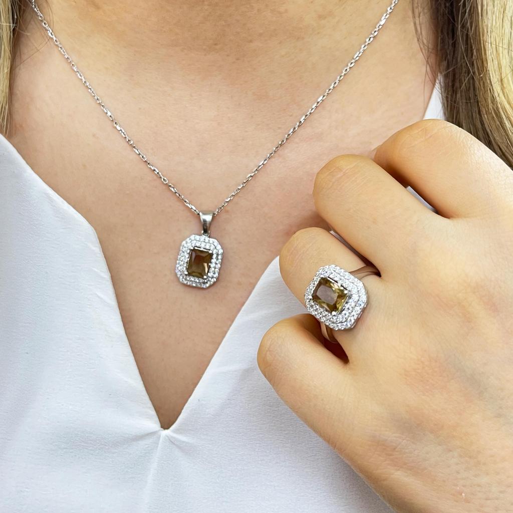 Dazzling Color-Changing Zultanite Silver Jewelry Set for Women: Embrace the Magic of Diaspore, Zultanite Jewelry Set