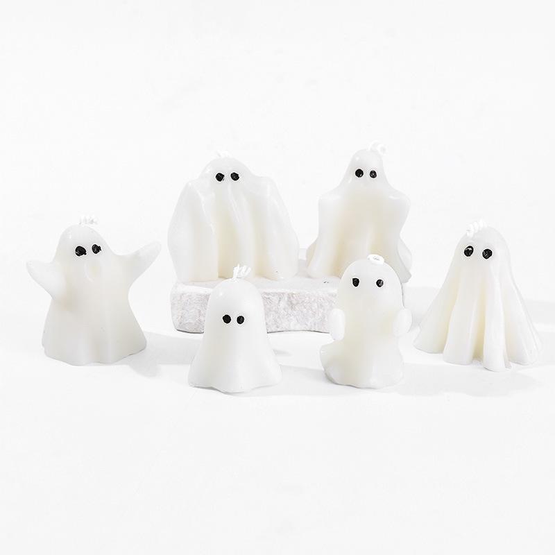 Handmade Halloween Ghost Scented Candle - Creative Holiday Gift & Party Favor
