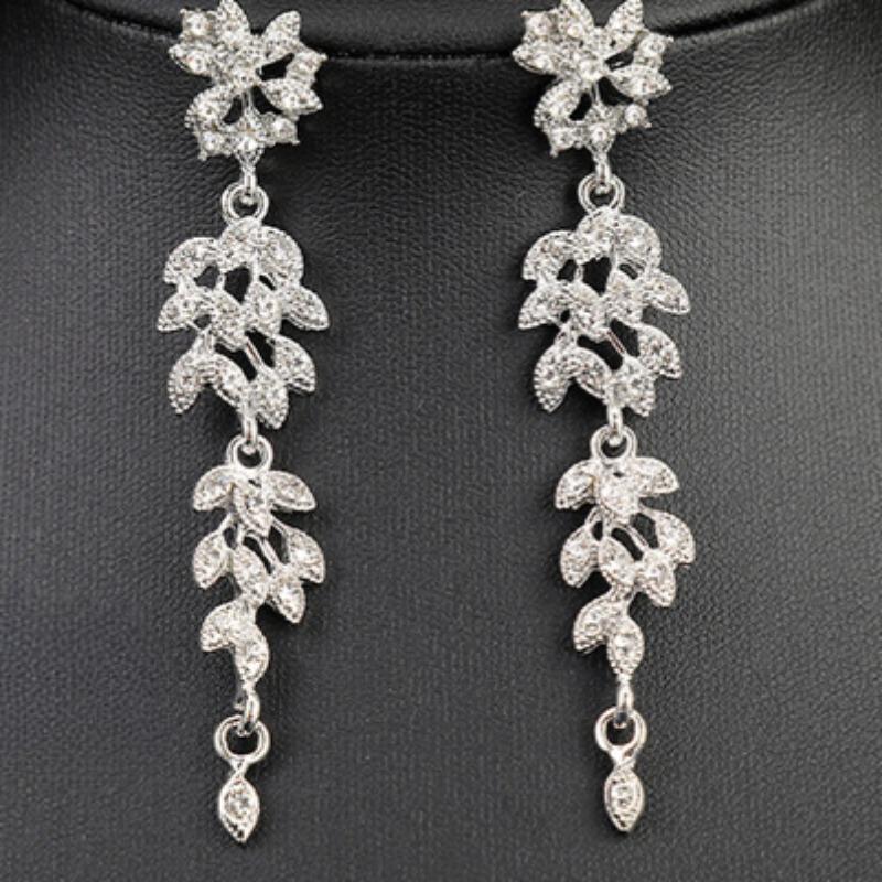 GemChic Women's New Vintage Alloy Branch Crystal Rhinestone Collarbone Pendant Necklace Earrings Two Piece Set Birthday Christmas Jewelry Gift