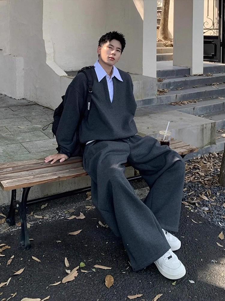 Модный мужской комплект из двух предметов: худи в стиле Old Money: Универсальный, Стильный и Премиальный для Осени/Зимы