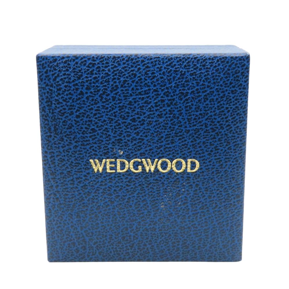 Used Wedgwood cuffs Jasper metal gold blue suit