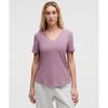 Футболка с V-образным вырезом Love LaVender Lux