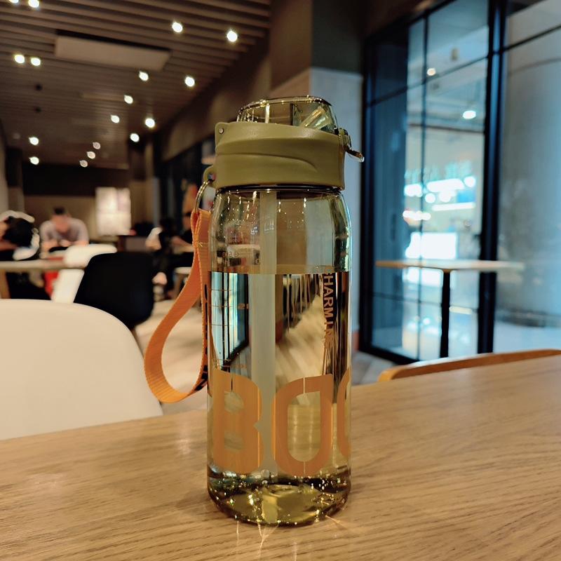 Large Capacity Water Cup Anti Drop and High Temperature Resistant Plastic Sports Space Cup Portable Straw