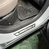 Защитные накладки на пороги Peugeot 2008 из углеродного волокна - Ультратонкие, устойчивые к царапинам, Универсальная полоса на бампер.