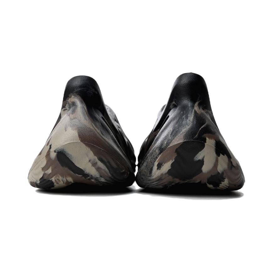 Adidas Кроссовки Yeezy Foam Runner Kids MX Cinder Kids коричневые ID4127