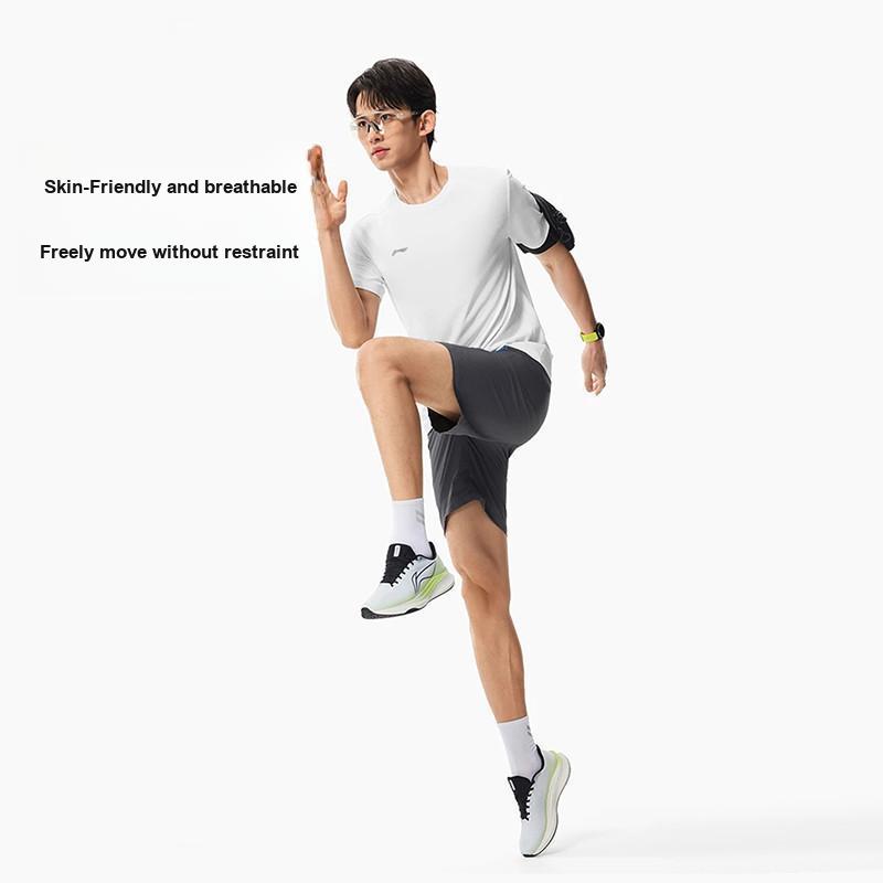 Li-Ning Модная универсальная однотонная футболка с логотипом, круглым вырезом, коротким рукавом, мужские топы, белая ATSW621-2