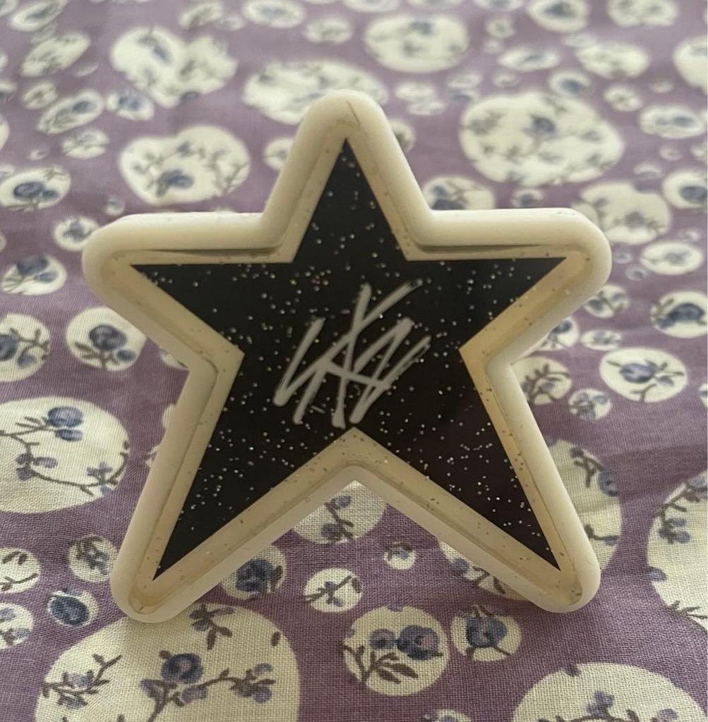 [USED] Stray Kids Penlight ver.2 Upgrade Bonus Rubber Band