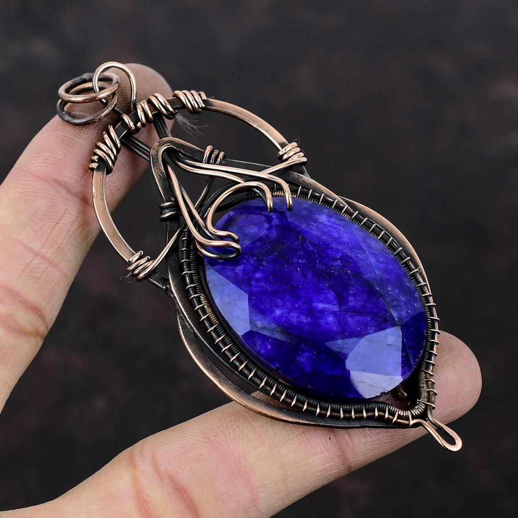 Подвеска с граненым синим сапфиром, обернутая медной проволокой, подвеска из натурального драгоценного камня, ювелирное изделие из медной проволоки, стильный кулон ручной работы, подарок для него