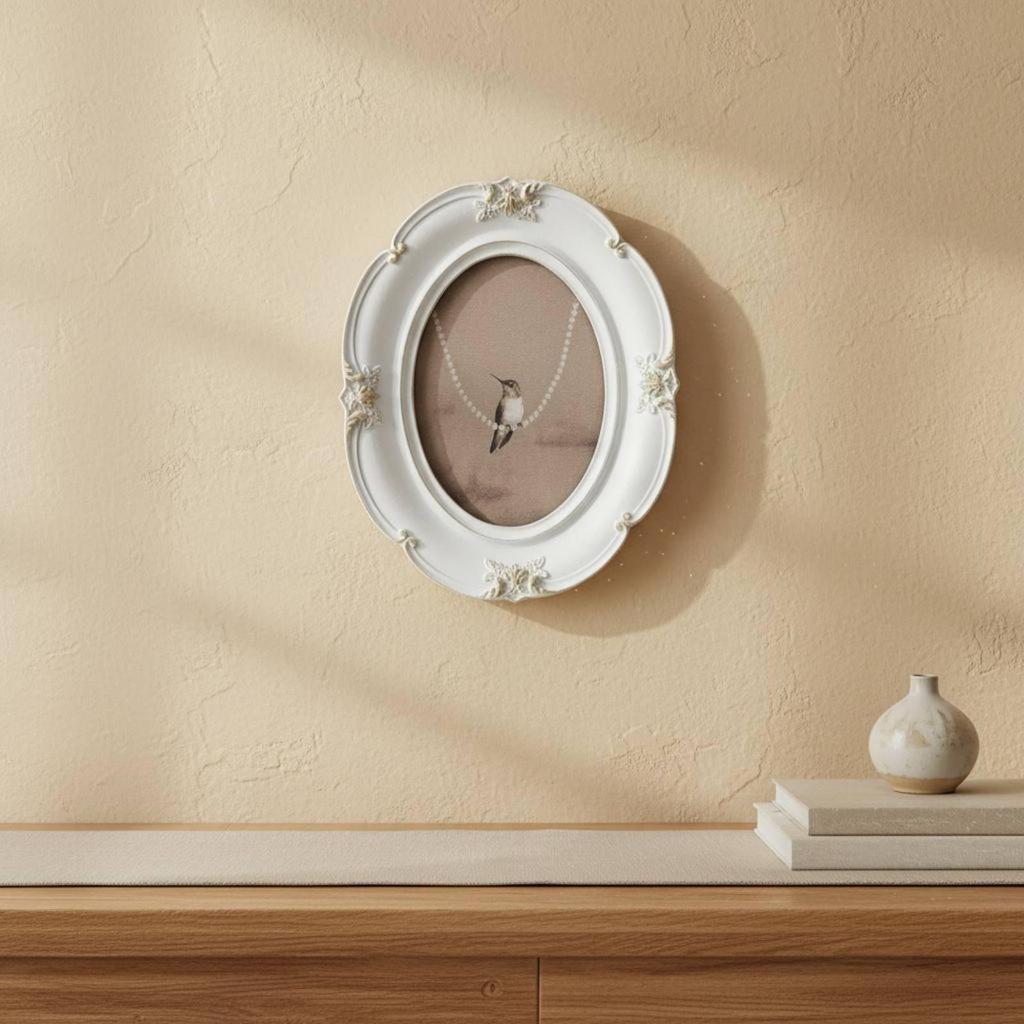 Embossed Resin Frame Luxury Oval Photo Tabletop