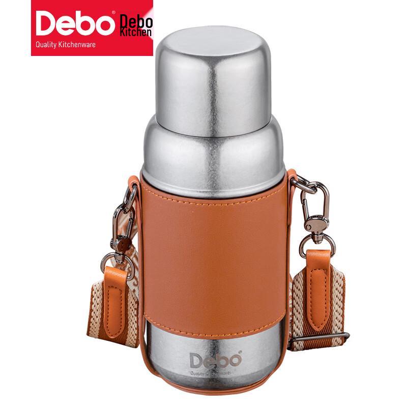 Изолированная бутылка для воды Debo из чистого титана