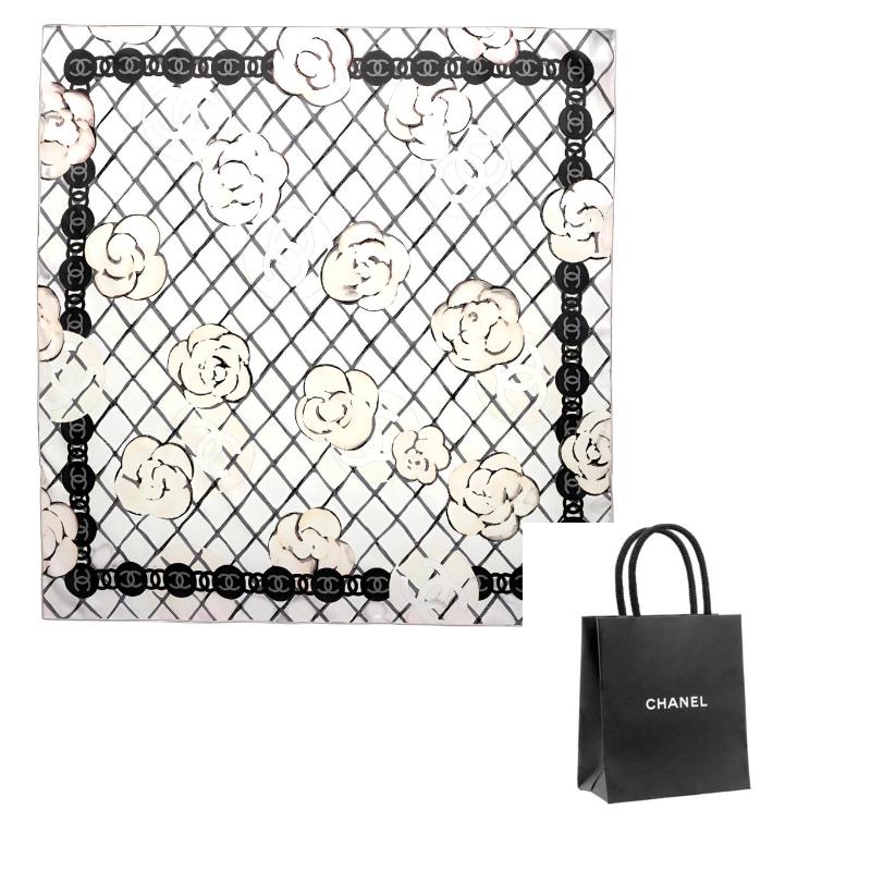 Chanel Шелковый шарф с логотипом-розой, женский, белый