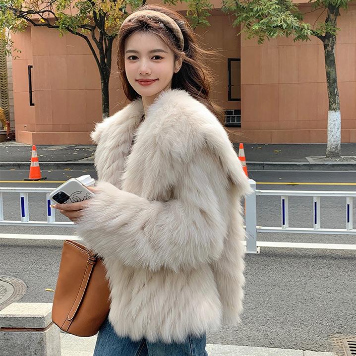 Winter new imitation fox fur woven imitation fur jacket women's bat sleeves big hat lazy wind fur top