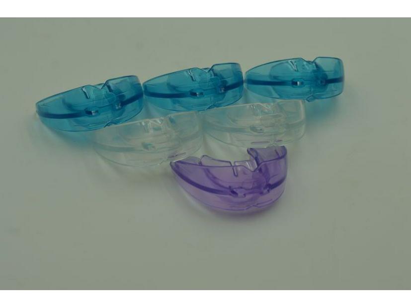 Ортодонтическая капа для выравнивания зубов и бокса