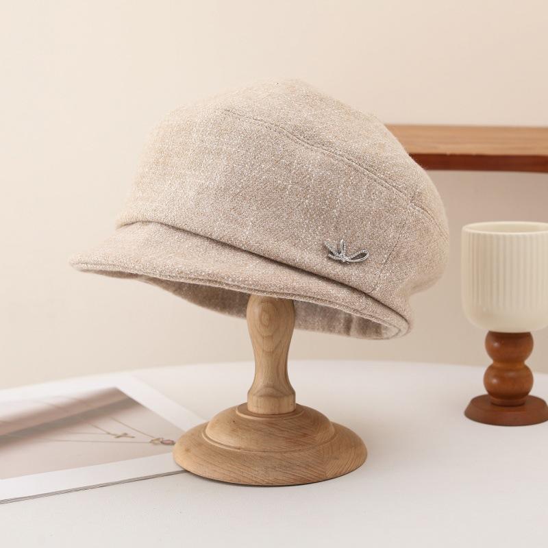 New retro temperament warm cap versatile plain hat autumn and winter fashion women's hat spot