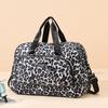 Вместительная универсальная дорожная сумка-даффл с леопардовым принтом, портативная спортивная сумка для хранения для спортзала, легкая женская сумка на выходные для ночевки