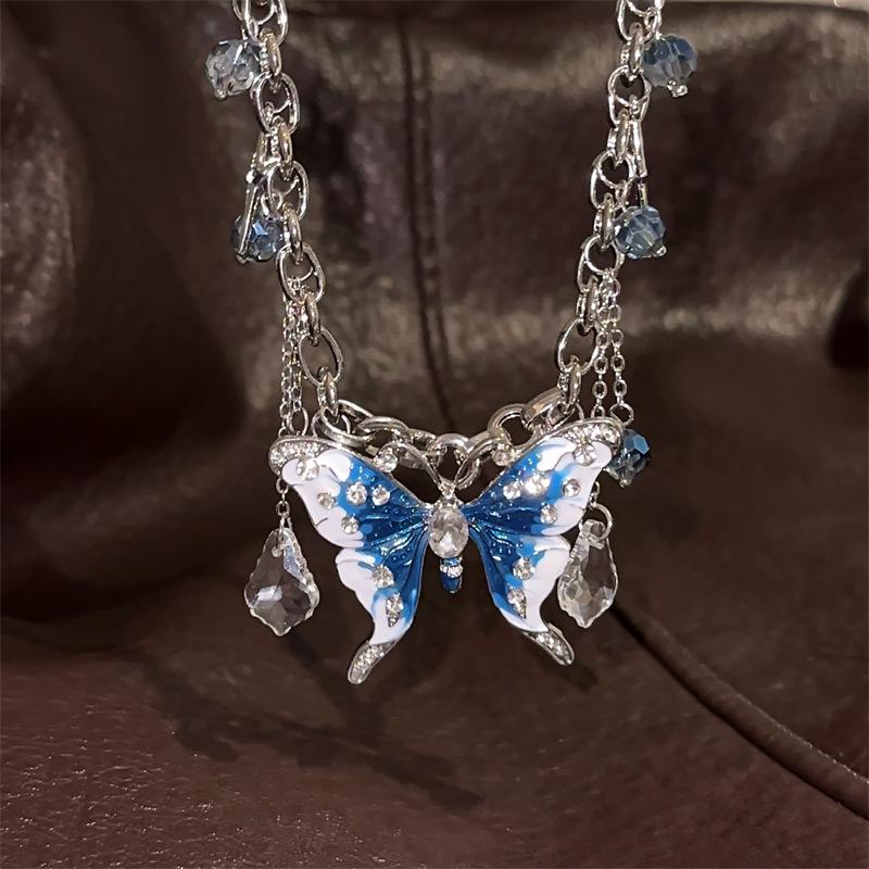 Love Heart Rivet Punk Choker Necklace - Y2K Subculture Clavicle Chain