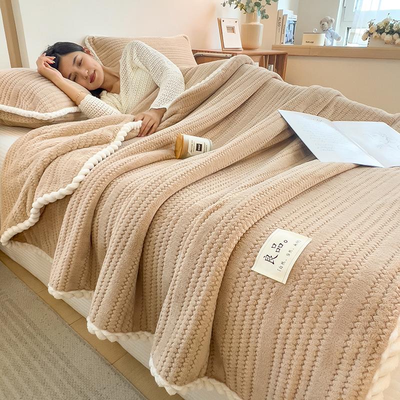 Category A Thicken Jacquard Velvet  Warm  Autumn Winter Blankets Soft Skin-friendly Warmth Sofa Blanket Warmth Comfortable Duvet