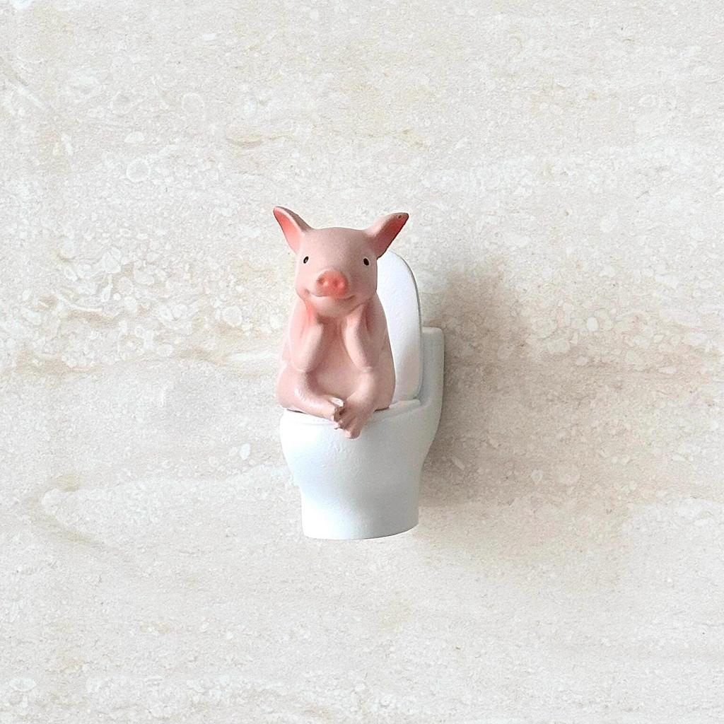Туалетный приятель: Очаровательное украшение для туалета в виде поросенка и настольный орнамент - Симуляция спящего стиля Пупу - Подарок