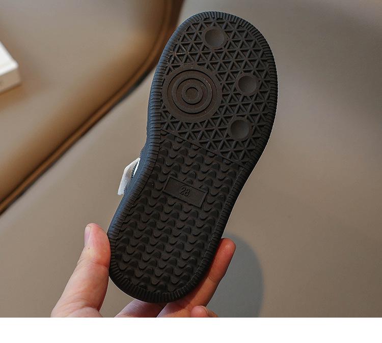 Корейские студенческие кроссовки весна-осень 2024 года — стильная универсальная повседневная спортивная обувь для девочек