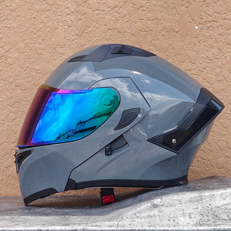 New Motorcycle Helmet Men's Face Helmet Women's Locomotive Full Helmet Summer Double Lens Universal In All Seasons