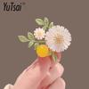 Yutsai Elegant Resin Bead Daisy Flower Brooch Alloy Advanced Women Jewelry Accessories Gifts PD2313