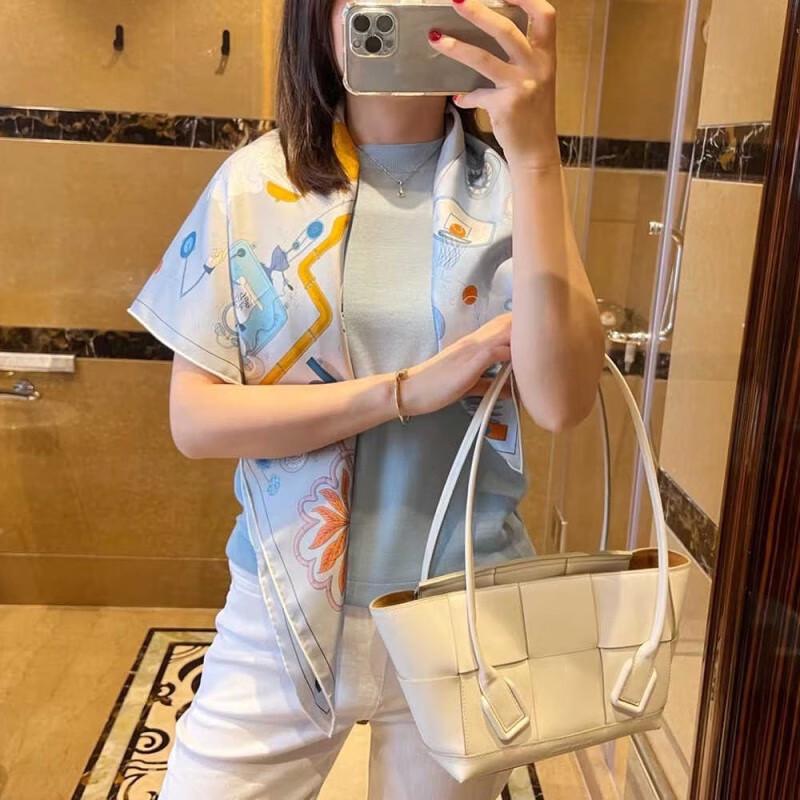 NINA SOLOR Childlike Afternoon Tea Twill Silk Scarf