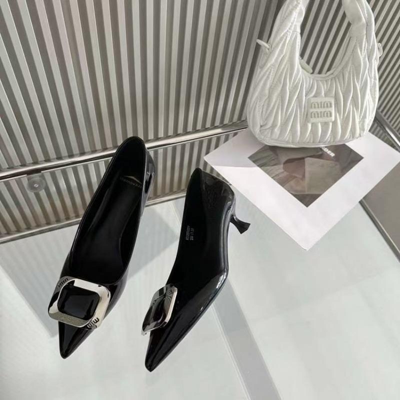 Черные туфли-лодочки профессиональные с острым носком на тонком каблуке с открытым вырезом одинарные туфли телесного цвета с квадратной пряжкой из лакированной кожи женские новые модели