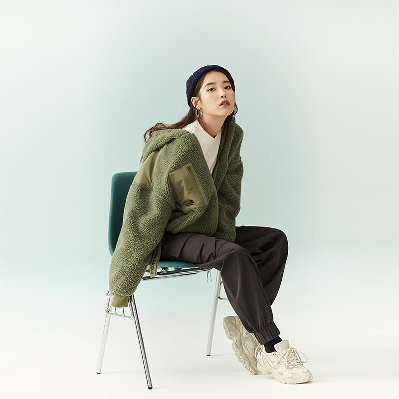 New Balance 725 Кроссовки 'Бежево-коричневые' ML725D