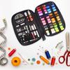 Набор для шитья из 90 предметов с набором для шитья для DIY, портативный набор для рукоделия с принадлежностями для шитья, подходит для взрослых, путешественников, начинающих.