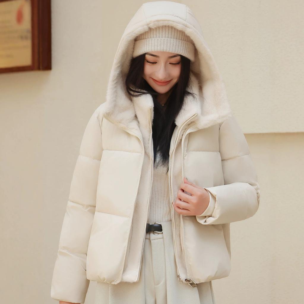 European and American New Year's fake two-piece cotton-padded clothes for women's short models, new cotton clothes spliced with piled and thickened