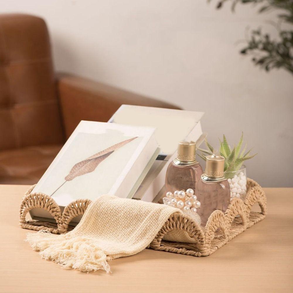 Scalloped Edge Handwoven Storage Basket Rectangular Fruit Basket Desktop Organizer Bedroom