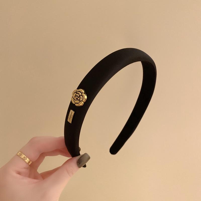 French retro sponge headband camellia decoration simple and elegant temperament hair band  hair accessories