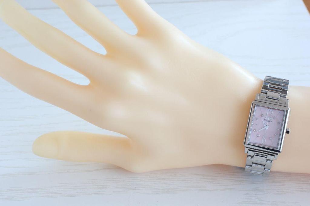 [USED] Working SEIKO LUKIA Diamond Wristwatch 1N01-OJPO