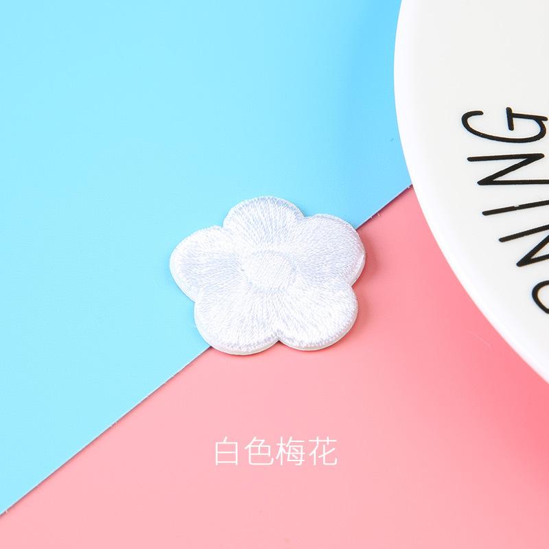 Наклейка на ткань «Три цветка любви» в китайском стиле, вышитая нашивка, наклейка на одежду, куртку, брюки, дырки, самоклеящаяся, без следов, субсидия на ремонт