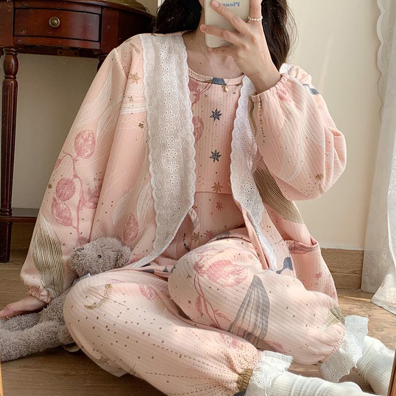 Зимний комплект из трех предметов для беременных из воздушного хлопка 2024: Утолщенное кимоно для послеродового кормления грудью и домашней носки.